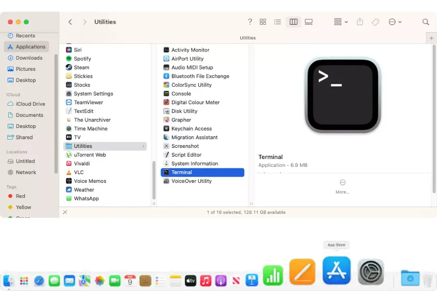 How to download apps on MacBook