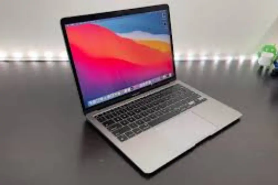 MacBook Air M1